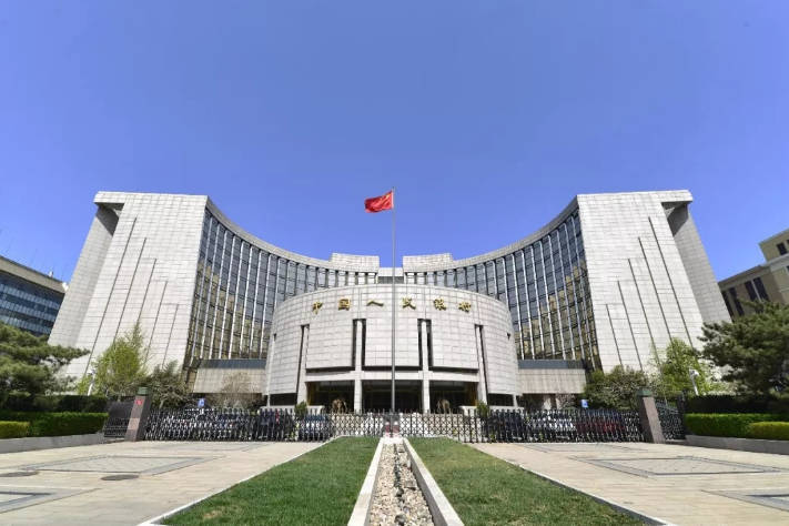 【立方债市通】新乡国资集团组建承销商库/交易商协会：拓宽转型债券发行人范围/机构建议关注这类城投债